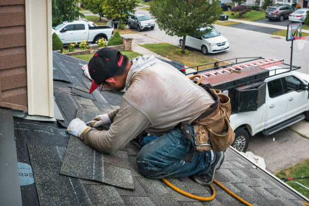 Professional Roof Installation technician working in Schoolcraft, MI
